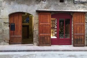 Ca la Francisqueta. Apartament Turístic Solsona