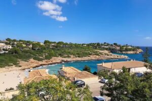 Cala Mandia Park Aparthotel