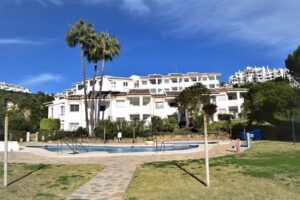Calahonda – Apartment with Stunning Views