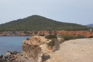 Campamento Cala Jondal