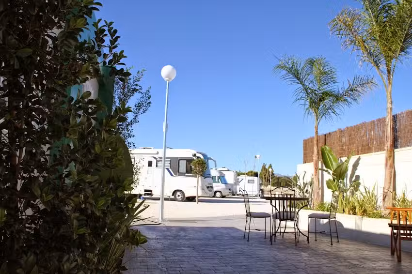 Camper Área Campello Beach