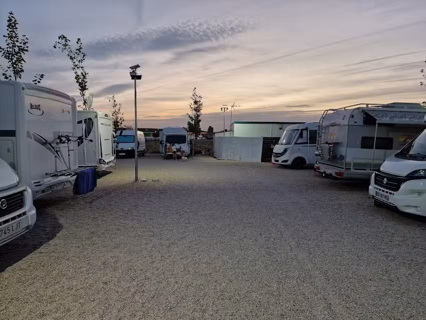 Camper Area Madrid (Antes Area Las Cigueñas)