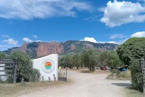 Camping Armalygal – Bungalow y parcelas