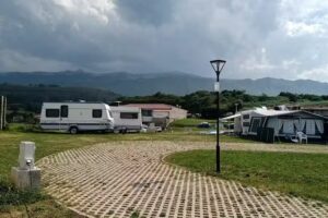 Camping Entreplayas
