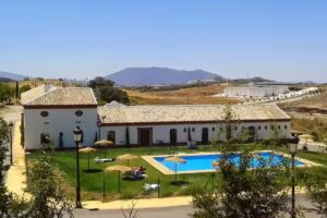 Camping Pueblo Blanco