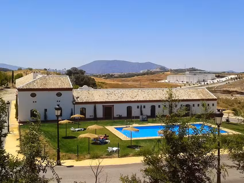 Camping Pueblo Blanco