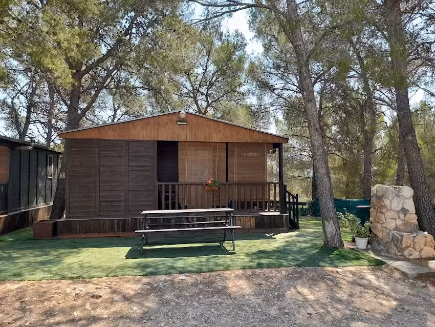 Camping Santes Creus