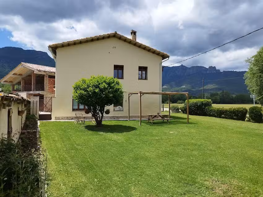 Can Turalles (Sant Esteve d’en Bas)