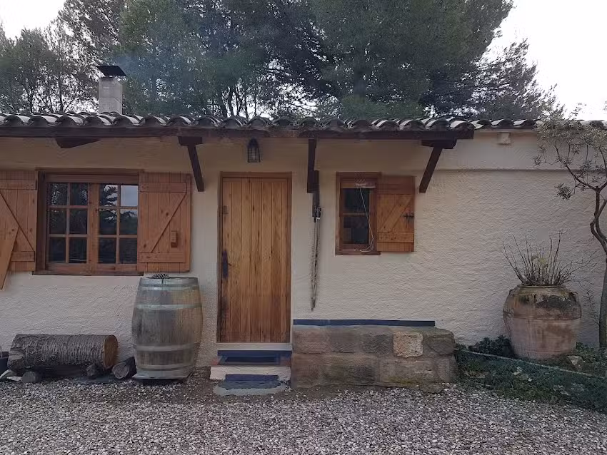 CapMas Holiday House