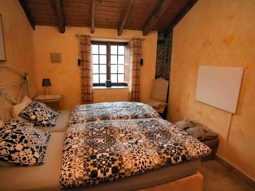Casa Amarilla