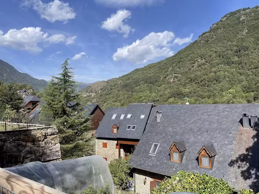 Casa Artiga de Lin by SeaMount Rentals