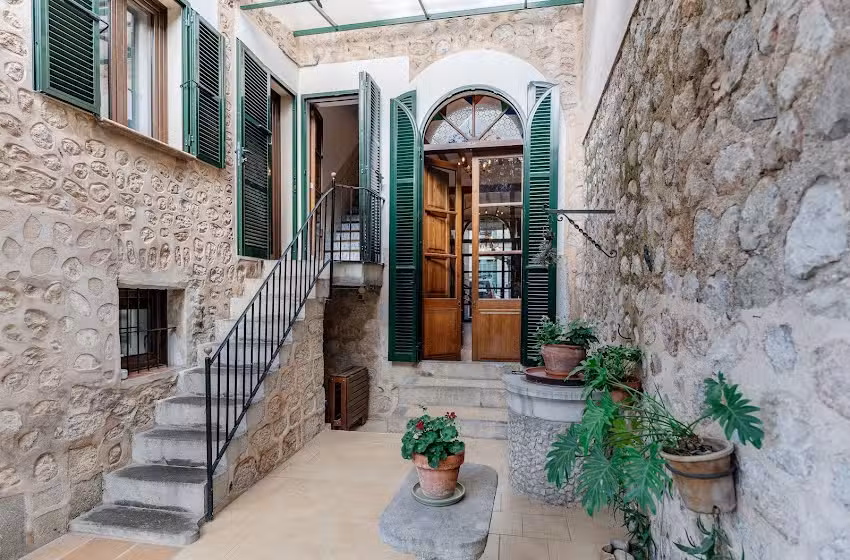 Casa Bougainvillea