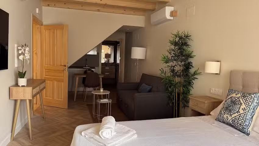 Casa Cancho 2 – La Guarnicionería