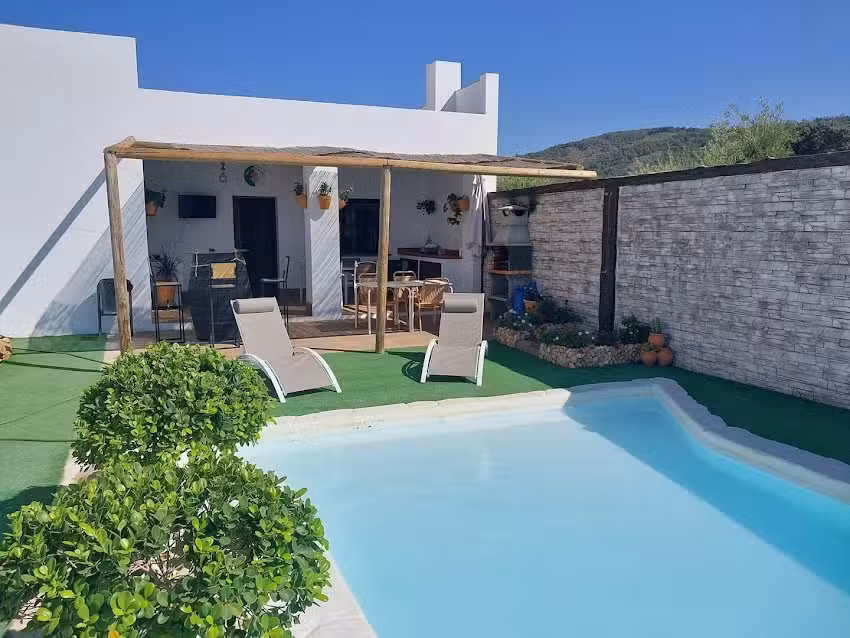 Casa Daniel Montellano