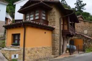 Casa de Aldea Mariana