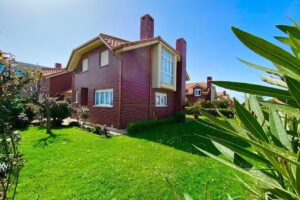 Casa de AnMar, casa amplia con jardín