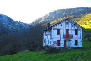 Casa de los Mikeletes