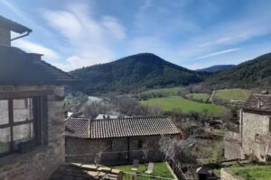 Casa Dieste. Apartamentos Turísticos en Boltaña