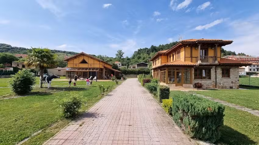 CASA LAS VACAS
