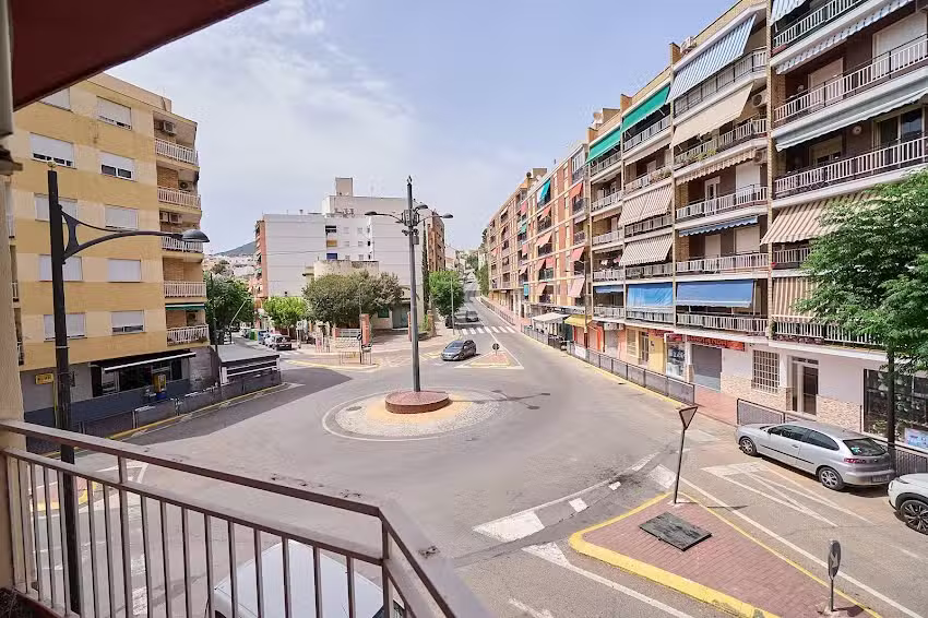Casa Lydia. Alojamiento Temporal Buñol