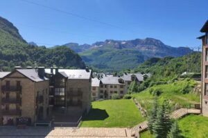 CASA MARMOTTE. Tu Casa en los Pirineos – Los Altos de Escarrilla