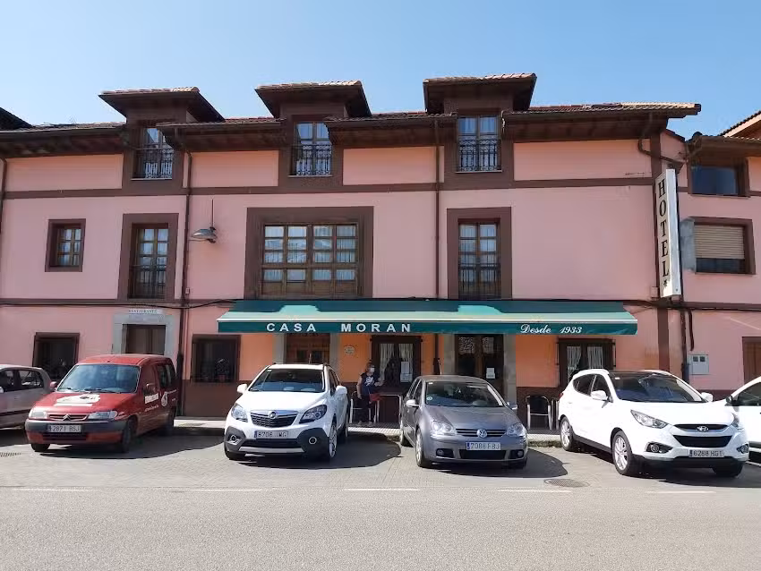 Casa Morán – Restaurante y alojamiento rural –