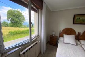 Casa Noval, zona rural en el centro de Asturias