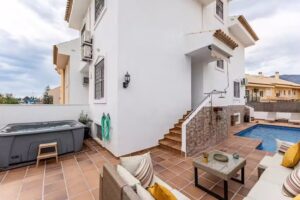 Casa Ohana Fuengirola @casaohanafuengirola , Málaga, Andalucía, Spain