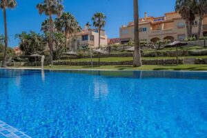 Casa Oliver Sun & Surf Tarifa – Family Villa Hotel