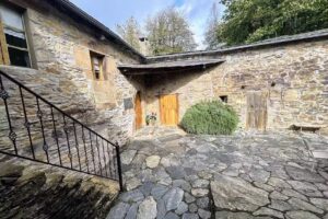 Casa Pacios by M de Santiago