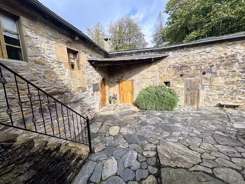 Casa Pacios by M de Santiago