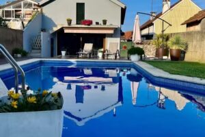 Casa piscina Boleros