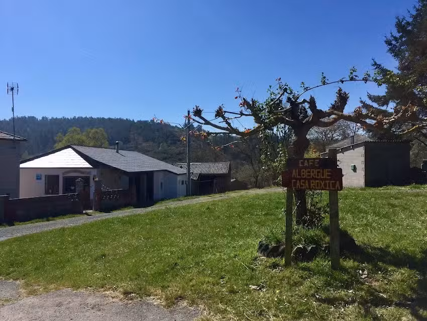 Casa Roxica Albergue y pensión