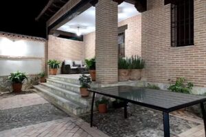 Casa Rural Alquería Las Torres. A dos Pasos de Toledo y de Las Barrancas de Burujón.