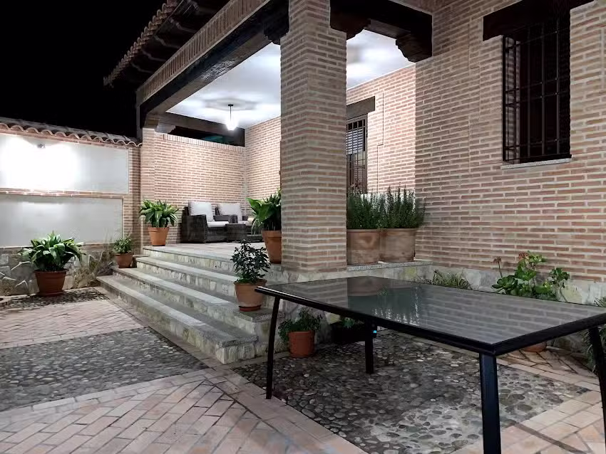 Casa Rural Alquería Las Torres. A dos Pasos de Toledo y de Las Barrancas de Burujón.