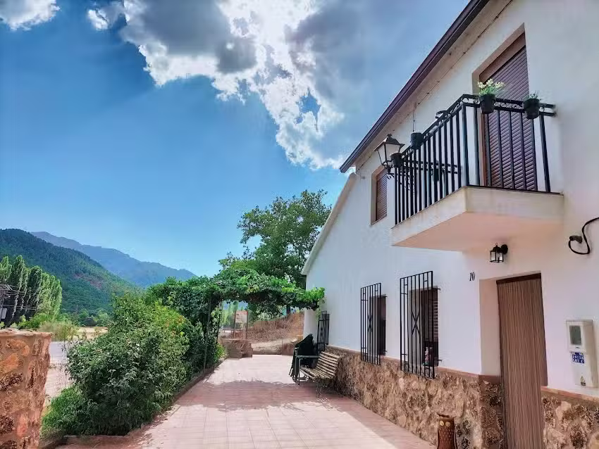 Casa Rural “Arroyo de la Celada”.
