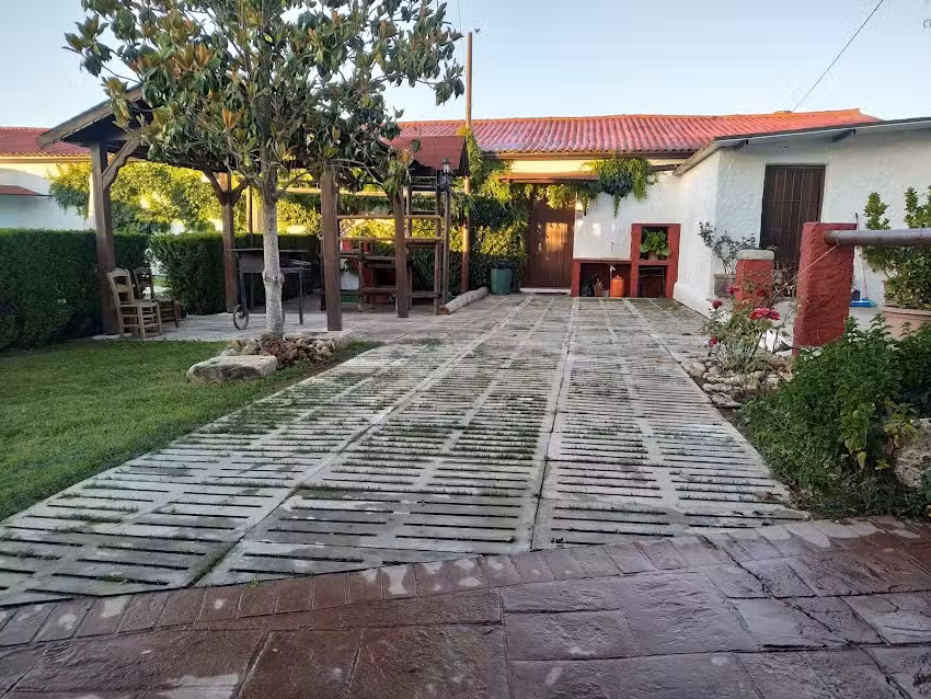 Casa Rural El Cortijuelo De La Media Luna