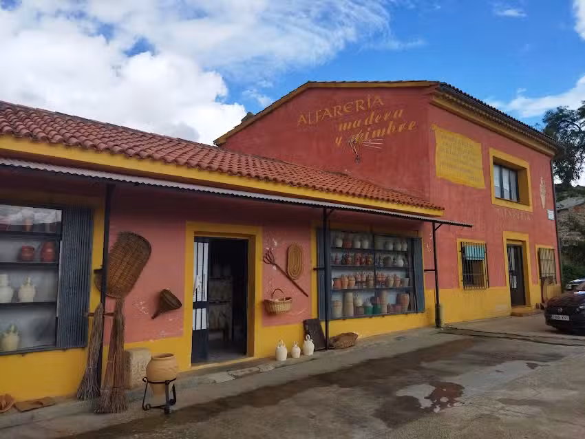 Casa Rural “El Mirador de Poyatos”.