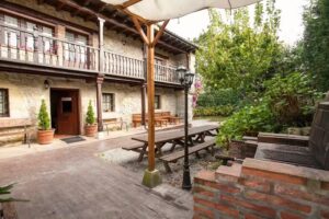 Casa rural el piñar de Luey