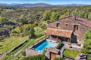 Casa Rural “El Roble Hueco”