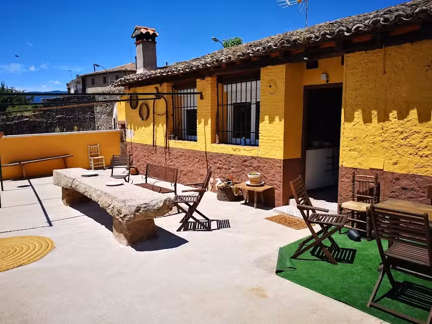 Casa Rural La Almazara