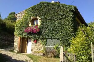 Casa Rural La Casa de la Hiedra