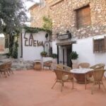 Casa Rural “LA CUEVA”.