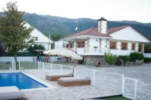 Casa Rural «La Rosa del Valle»