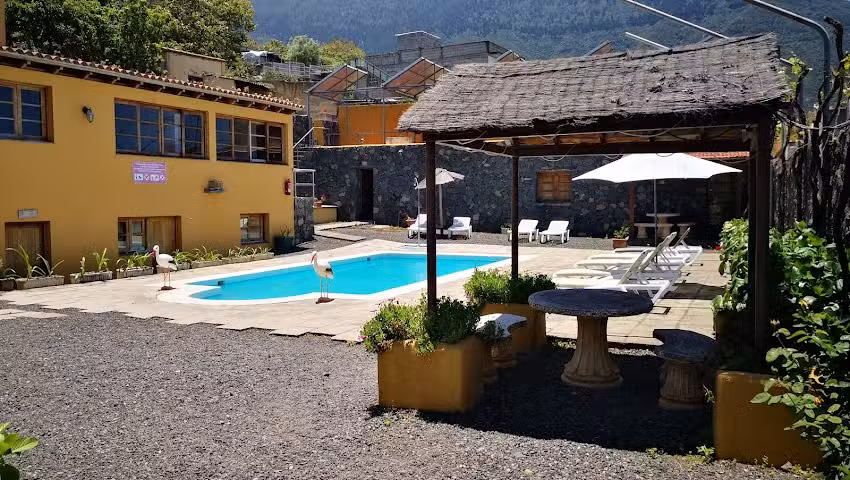 Casa Rural La Tanquera Y Las Rosas