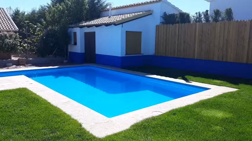 Casa Rural “La Teja”.