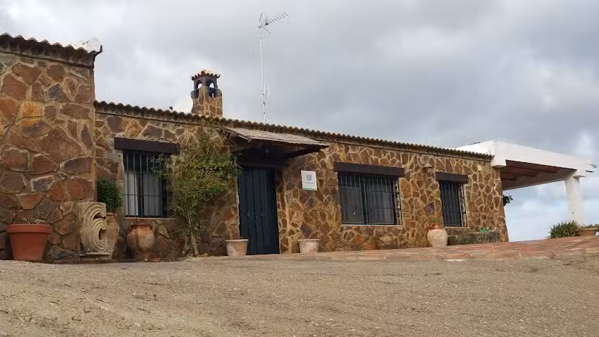 Casa Rural La Urraca