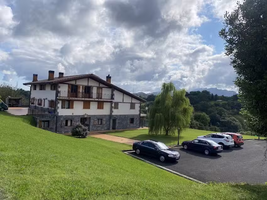 Casa Rural Larreaundi