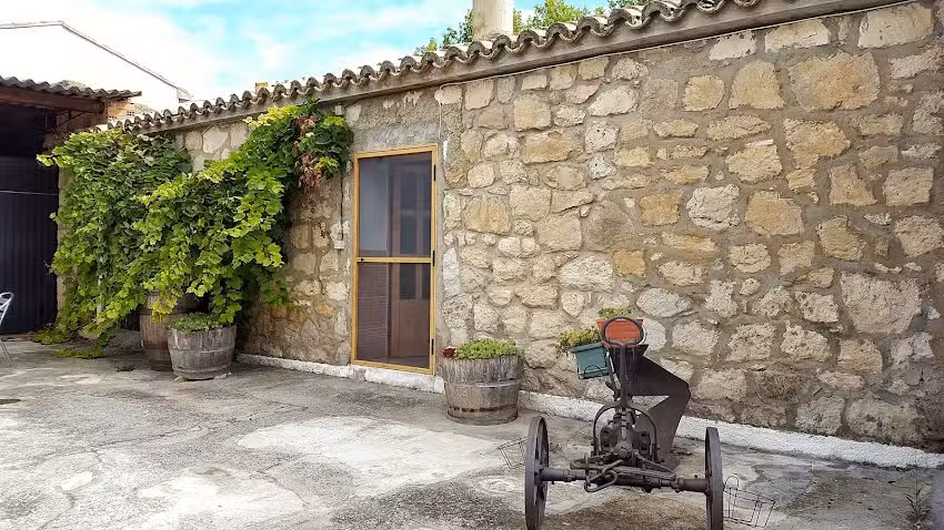 Casa Rural Las Bardenas