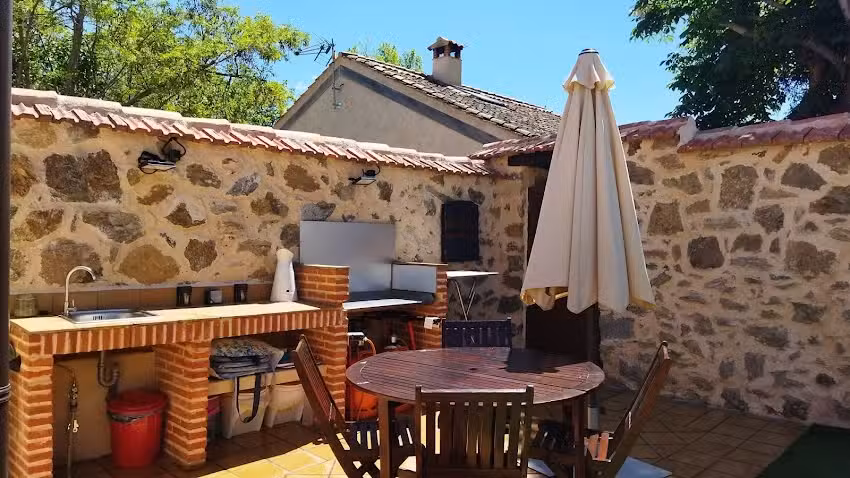 Casa Rural Las Cigüeñas de Las Navillas